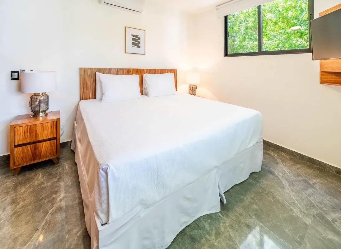 Chic 5BR w/ Terrace in Playa del Carmen