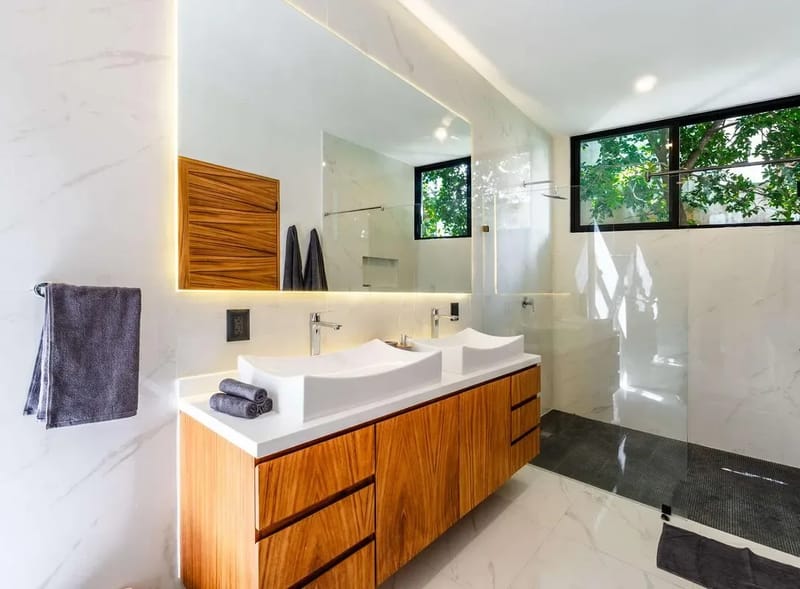 Chic 5BR w/ Terrace in Playa del Carmen