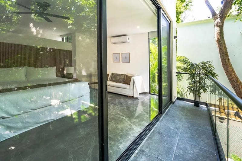 Chic 5BR w/ Terrace in Playa del Carmen