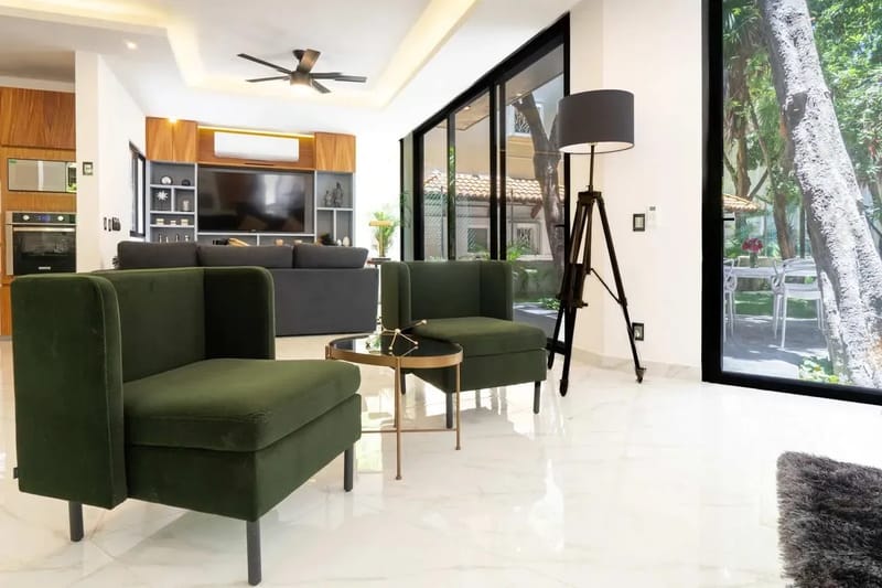 Chic 5BR w/ Terrace in Playa del Carmen