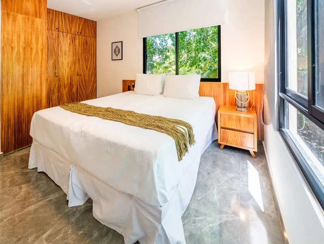 Chic 5BR w/ Terrace in Playa del Carmen