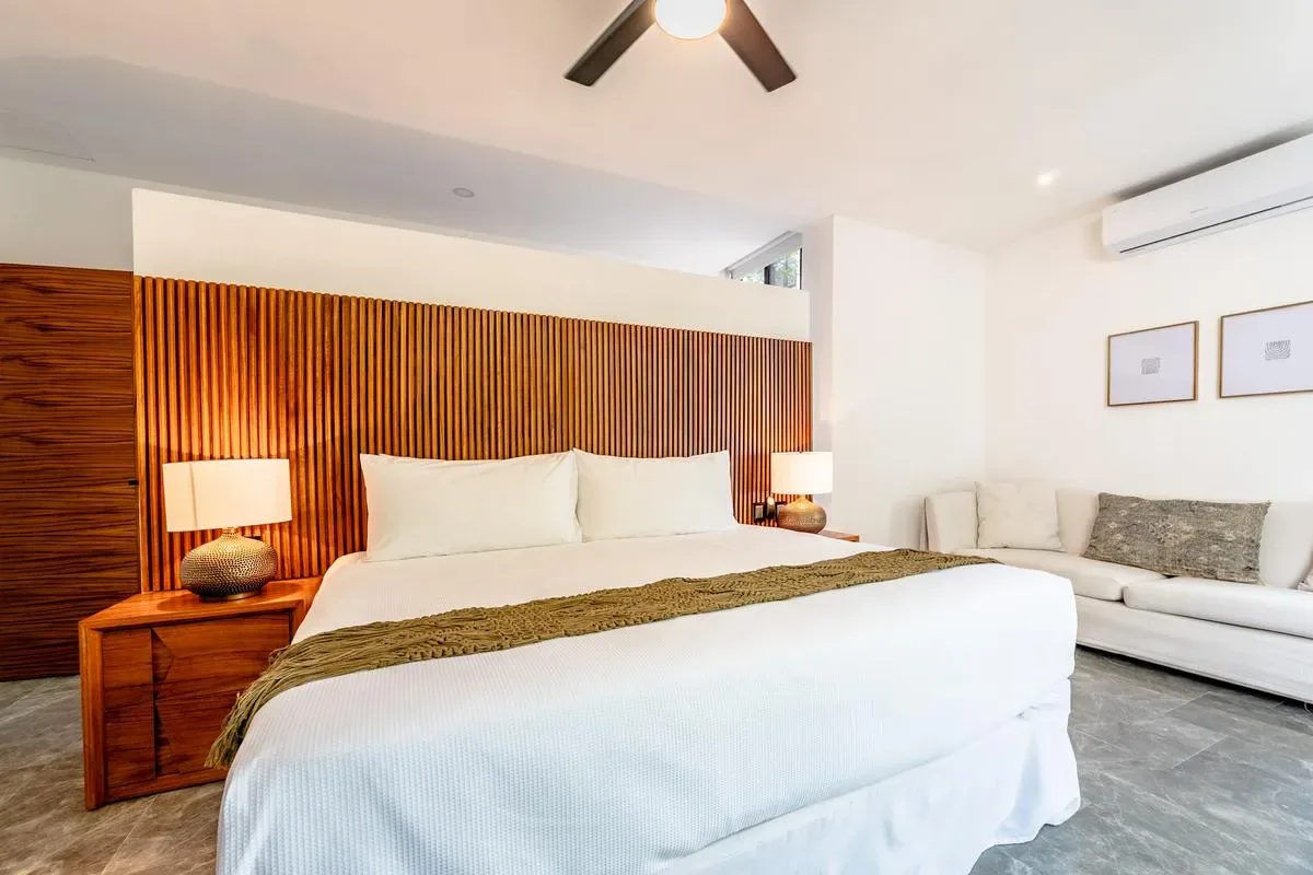 Chic 5BR w/ Terrace in Playa del Carmen