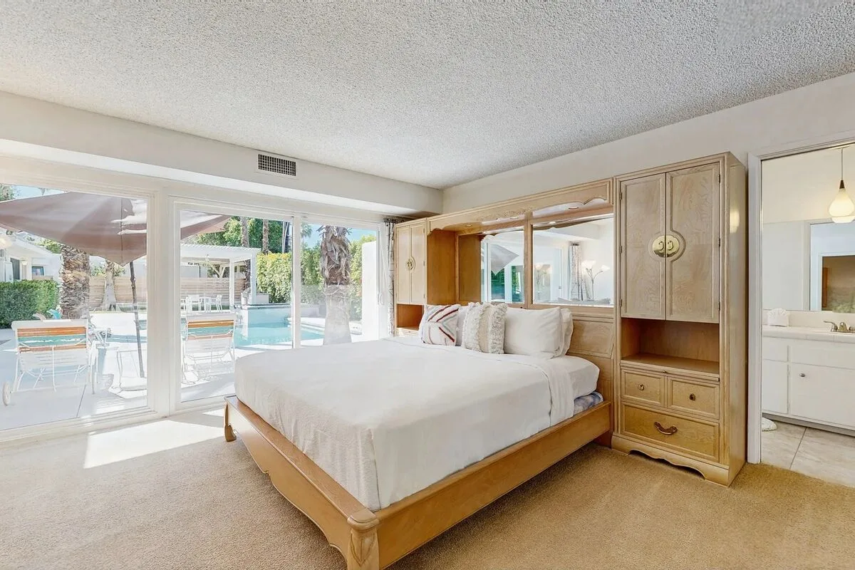 The Joshua Tree Place