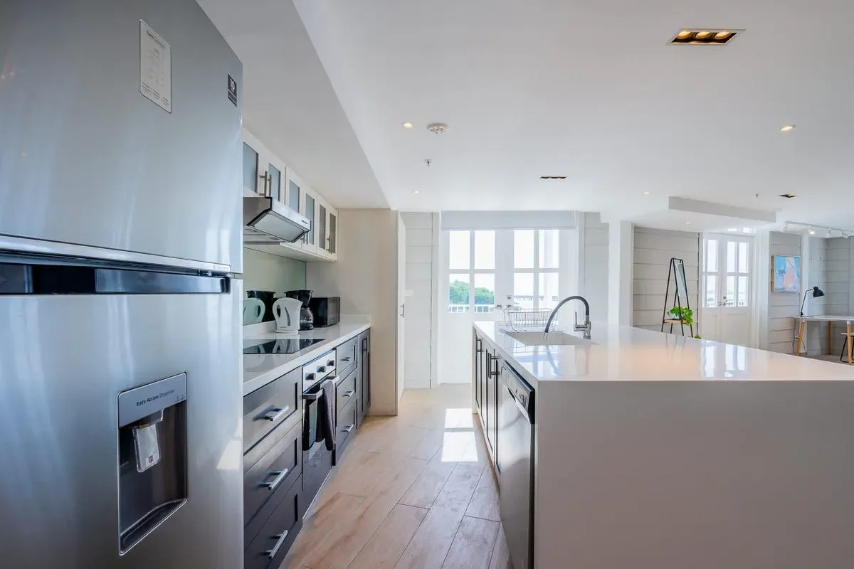 Premium 2BR in Casco Antiguo w/ Balcony