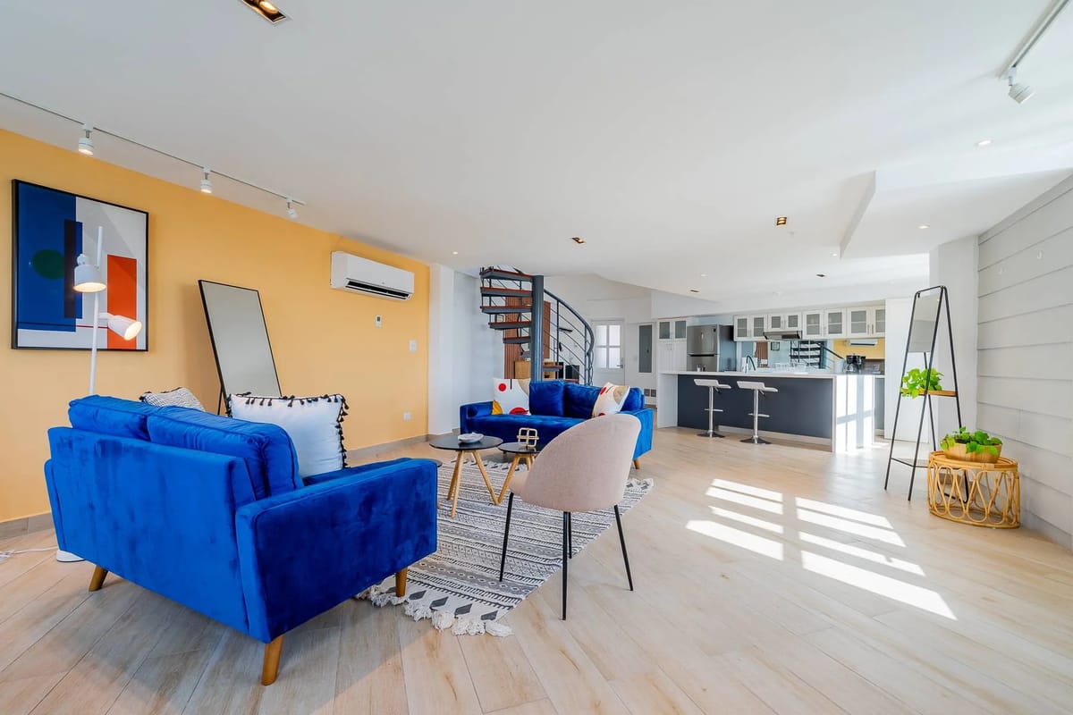 Premium 2BR in Casco Antiguo w/ Balcony