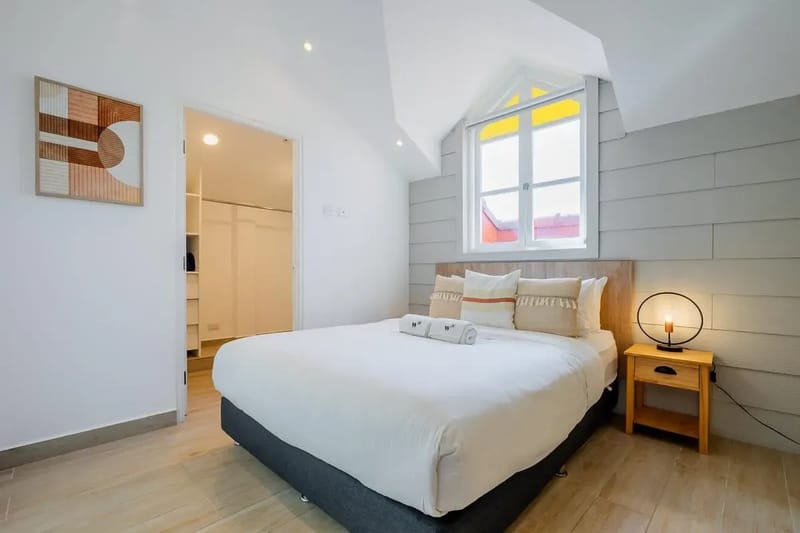 Premium 2BR in Casco Antiguo w/ Balcony