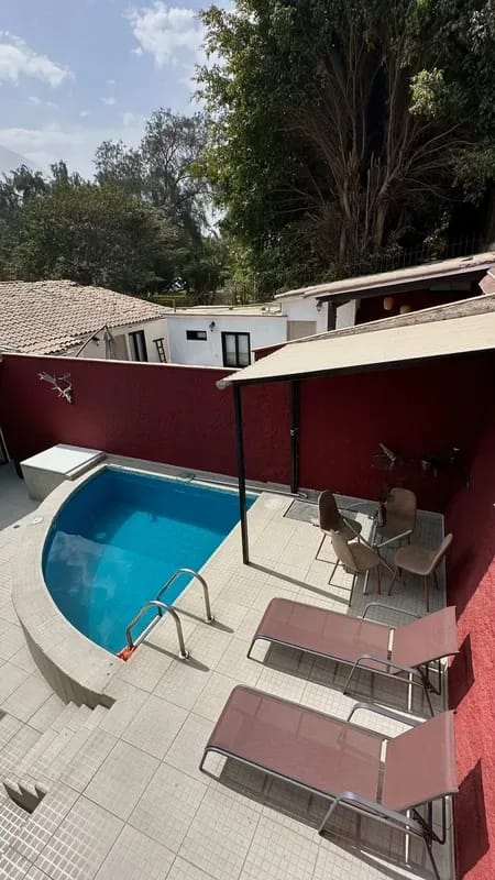 Dazzling 3BR with Private Pool & BBQ in La Cantuta