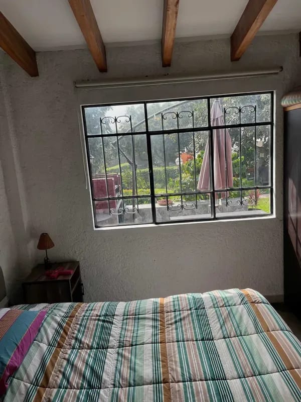 Dazzling 3BR with Private Pool & BBQ in La Cantuta