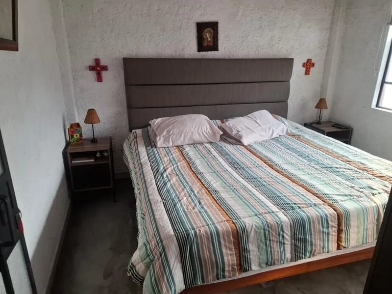 Dazzling 3BR with Private Pool & BBQ in La Cantuta