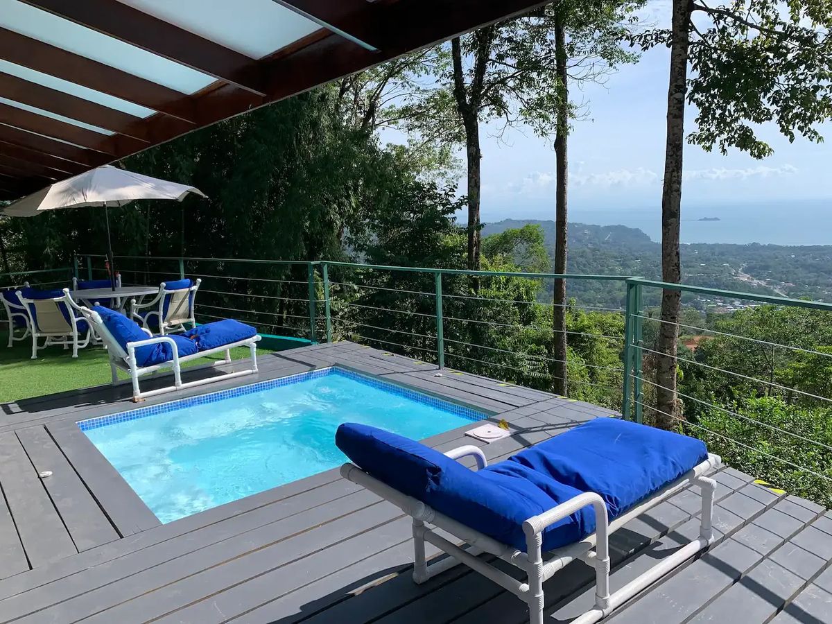 Casa Vista Azul