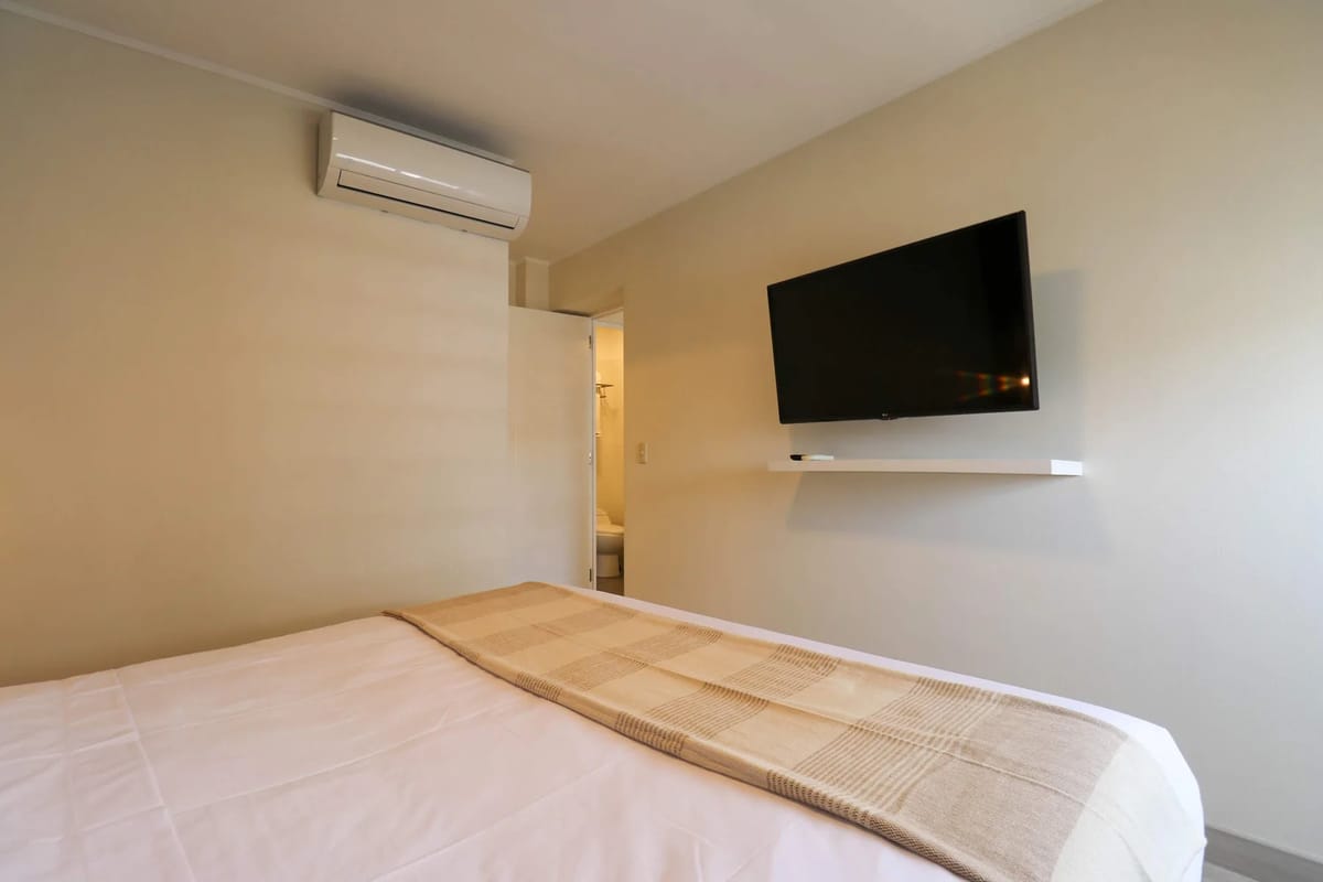 Fabulous 2BR with Balcony in Barranco