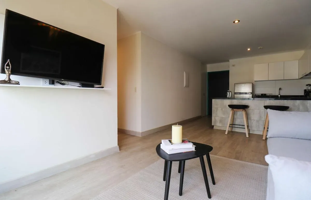 Fabulous 2BR with Balcony in Barranco