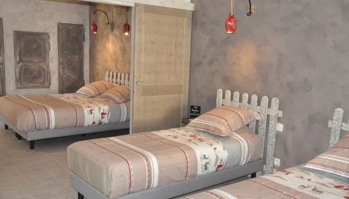 Canigou family room