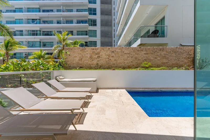 Luxury 4BR w/ Private Pool in Morros Epic