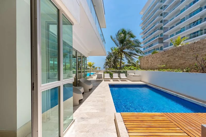 Luxury 4BR w/ Private Pool in Morros Epic