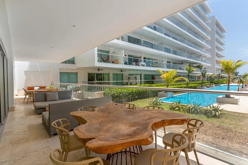 Luxury 4BR w/ Private Pool in Morros Epic