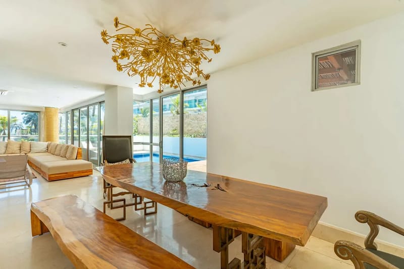 Luxury 4BR w/ Private Pool in Morros Epic