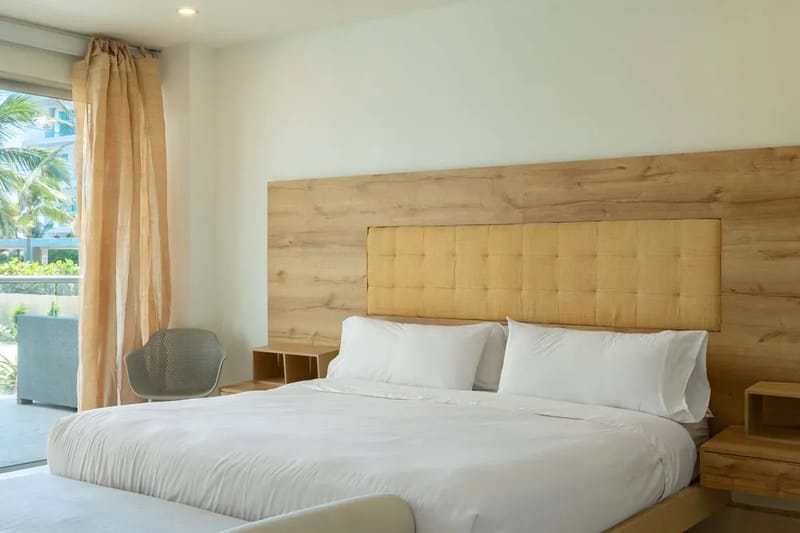 Luxury 4BR w/ Private Pool in Morros Epic