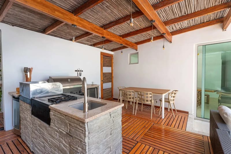 Luxury 4BR w/ Private Pool in Morros Epic