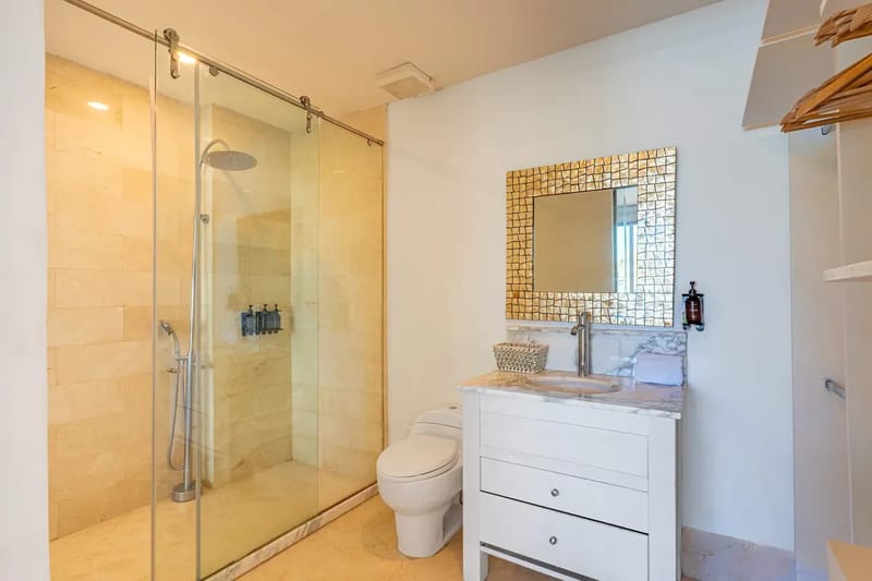 Luxury 4BR w/ Private Pool in Morros Epic