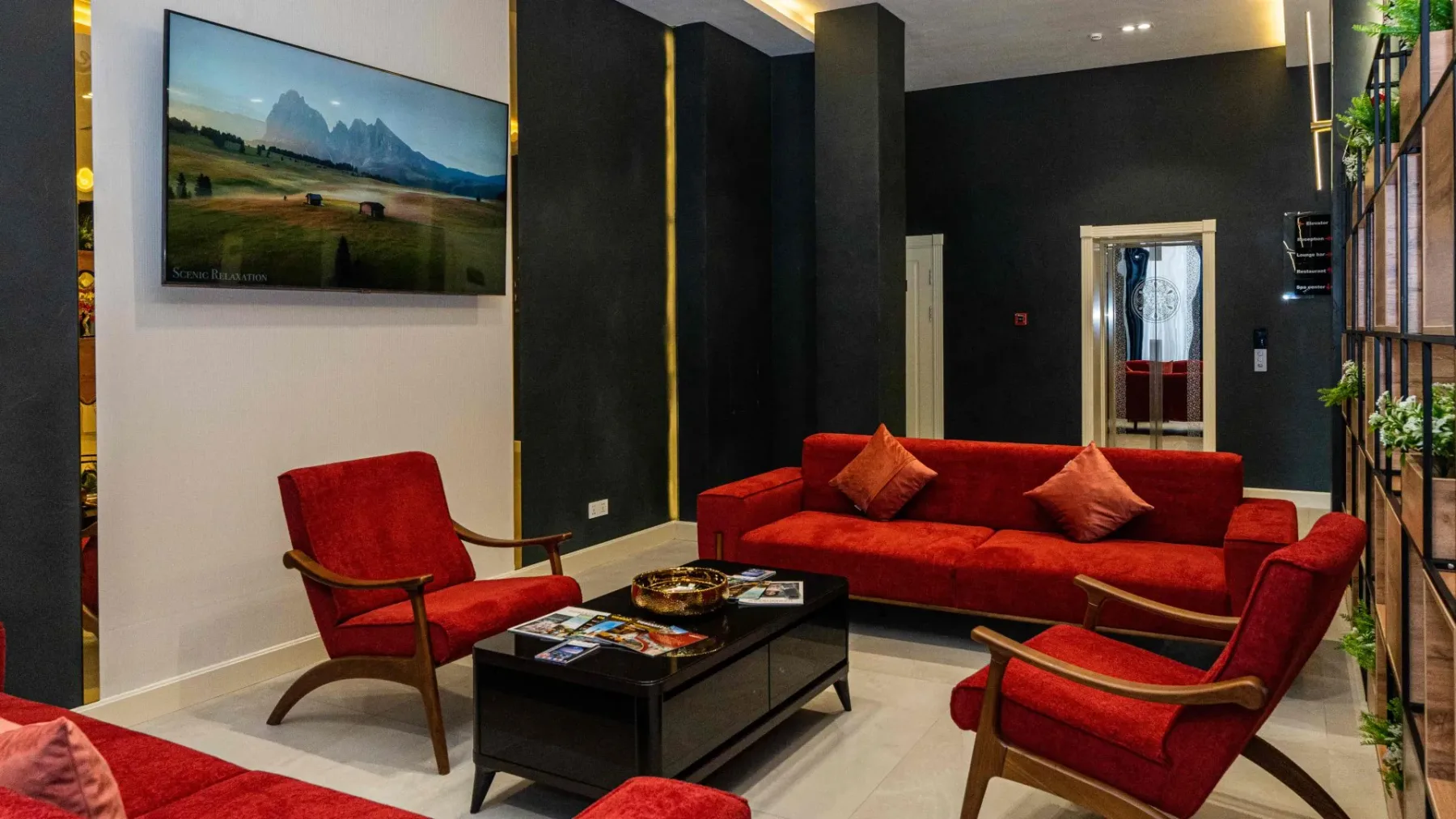 Garnet Mir Hotel