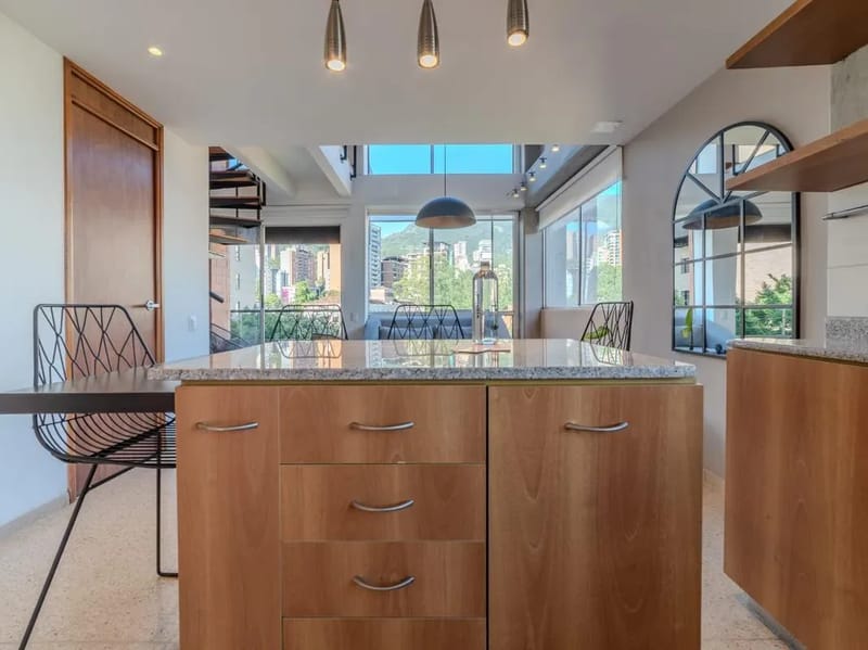 Classy 1BR Duplex in El Poblado w/ Balcony