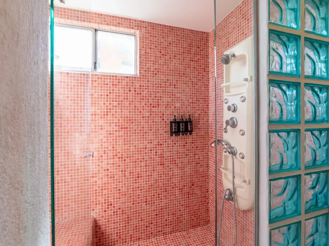 Classy 1BR Duplex in El Poblado w/ Balcony
