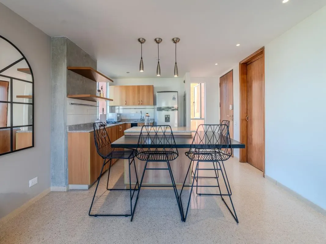 Classy 1BR Duplex in El Poblado w/ Balcony