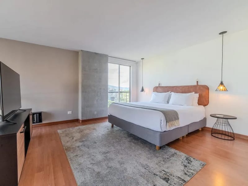 Classy 1BR Duplex in El Poblado w/ Balcony