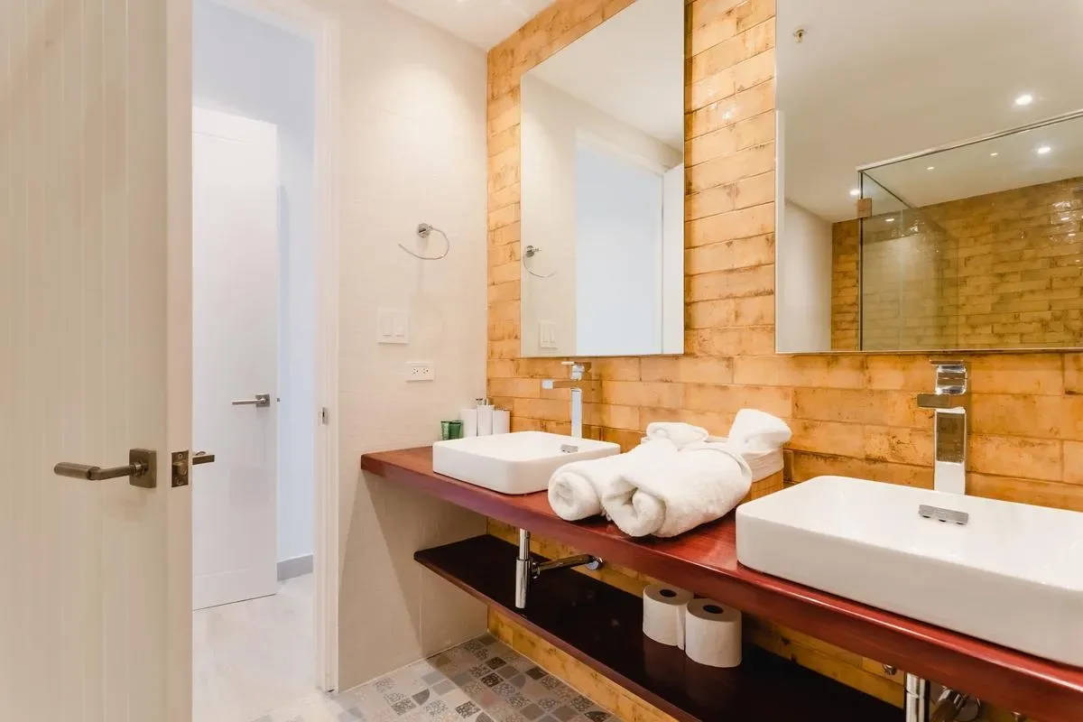 High-end 1BR in Casco Antiguo