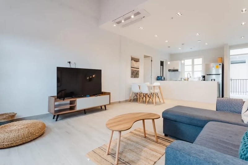 High-end 1BR in Casco Antiguo