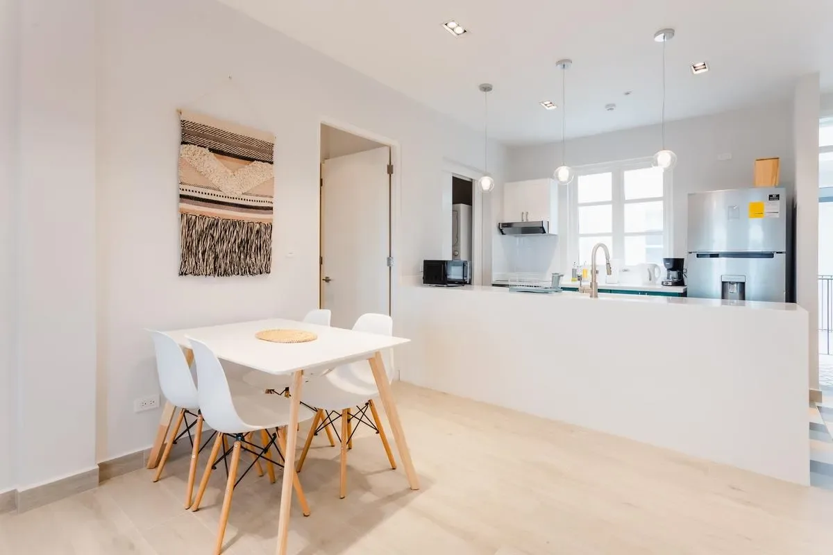 High-end 1BR in Casco Antiguo