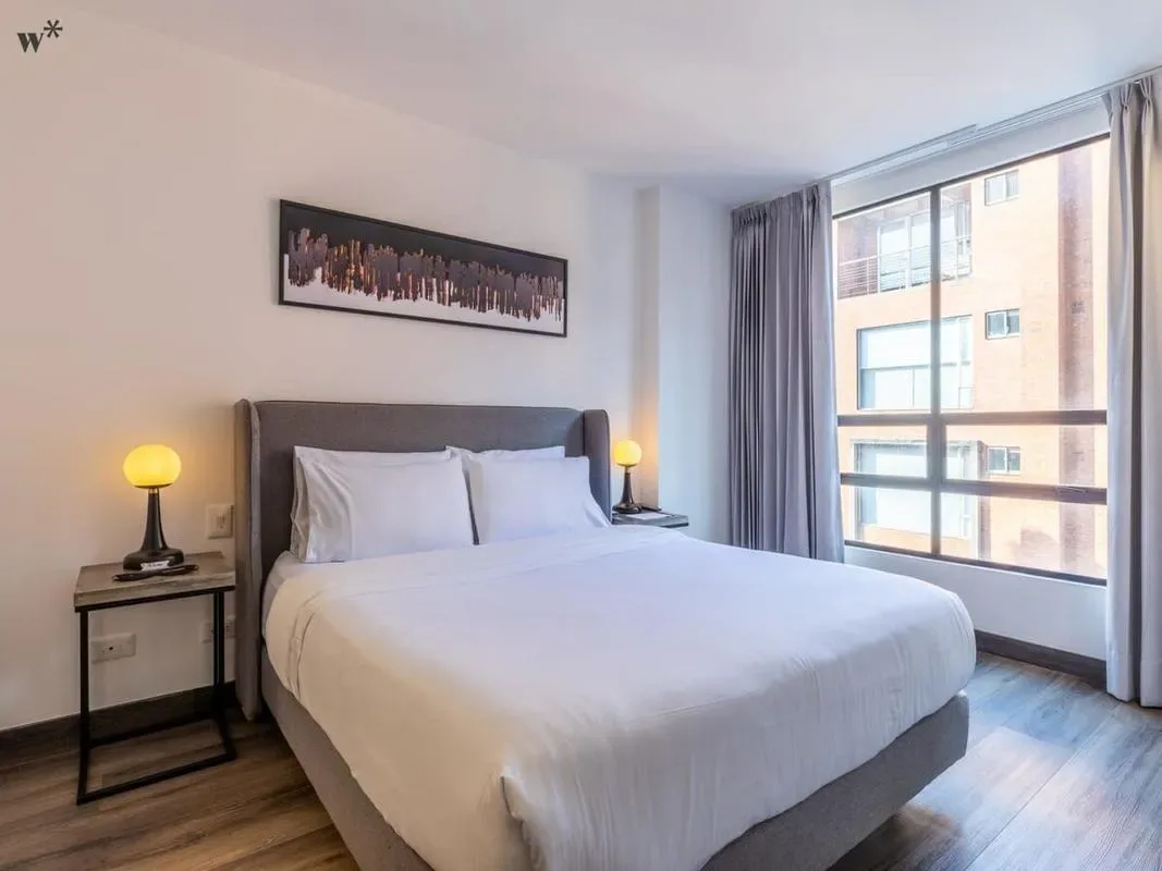 Modern 1BR in Luxury Building with Terrace in Chico