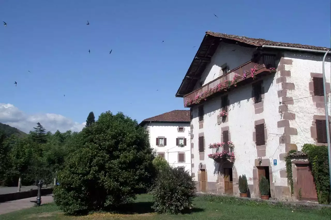 Hostal Bertiz