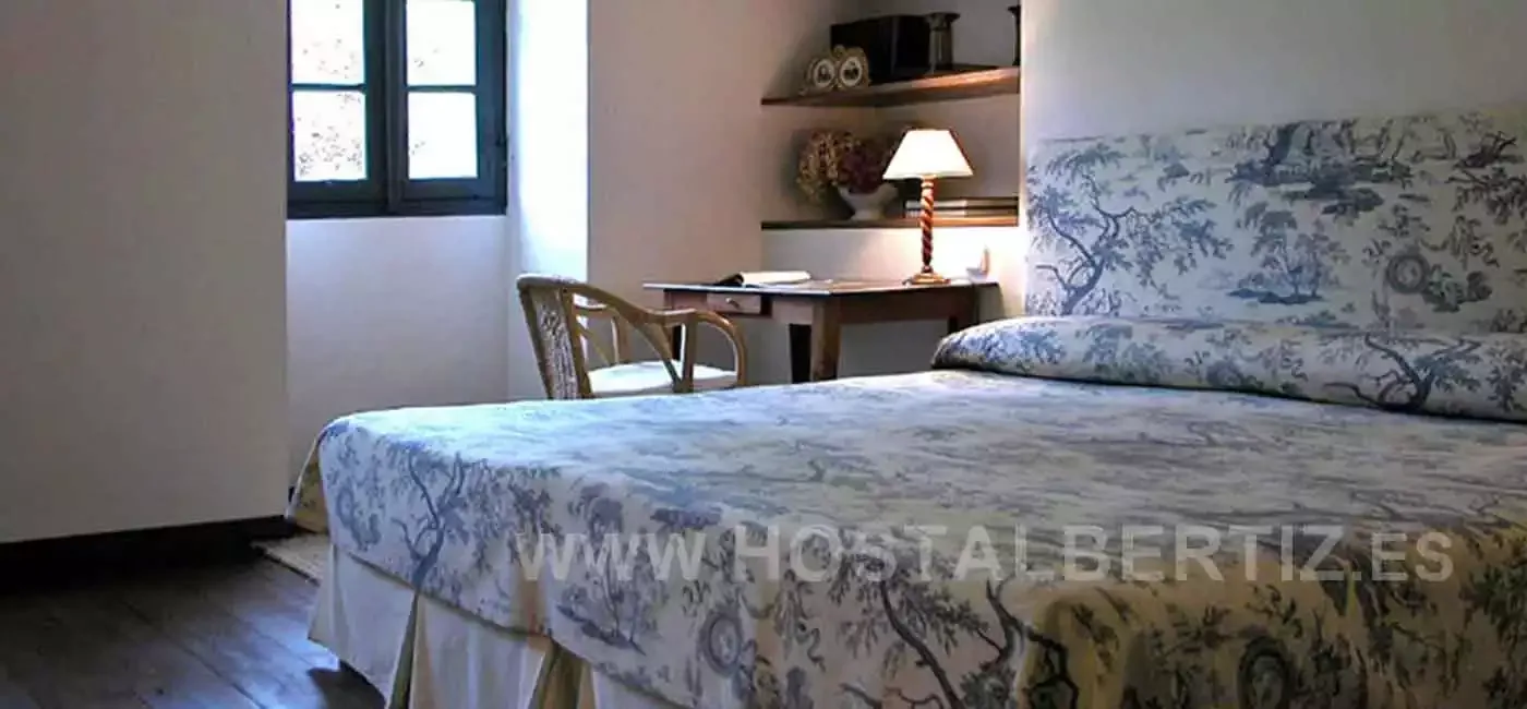 Hostal Bertiz accommodation