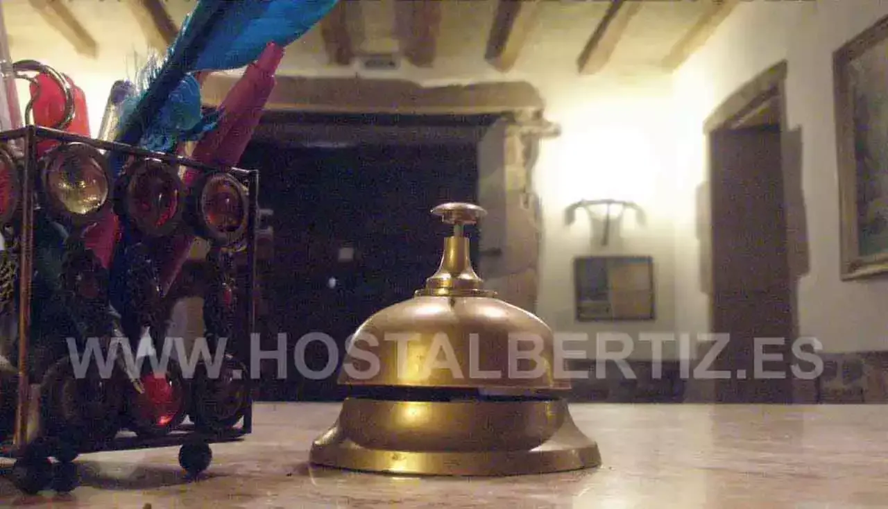 Hostal Bertiz reception