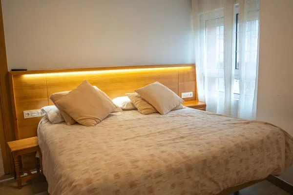 Habitación descrita como destinada a huéspedes con discapacidad