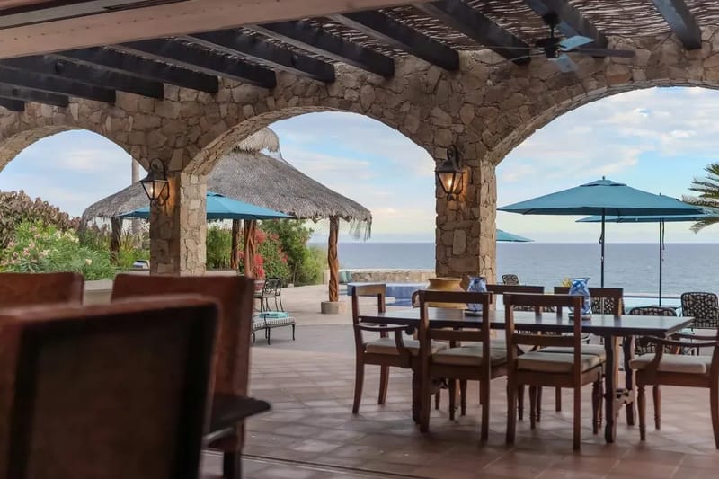 Luxury and Cozy 5BR Villa with Amazing Pool