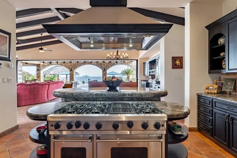 Luxury and Cozy 5BR Villa with Amazing Pool