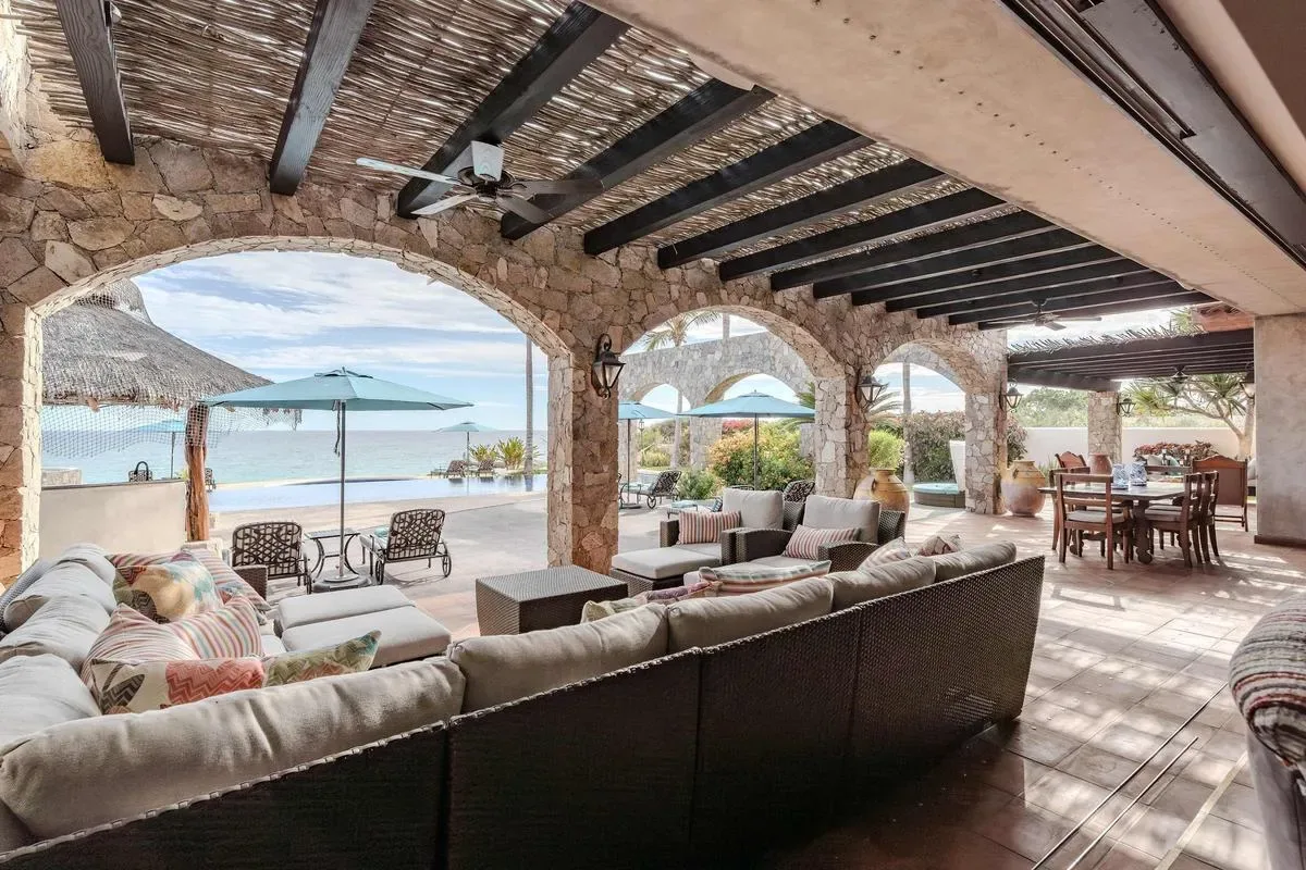 Luxury and Cozy 5BR Villa with Amazing Pool
