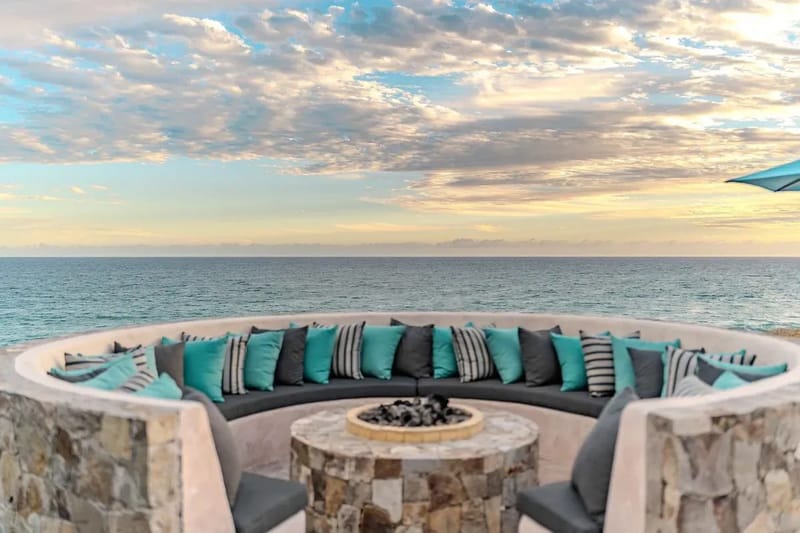 Luxury and Cozy 5BR Villa with Amazing Pool
