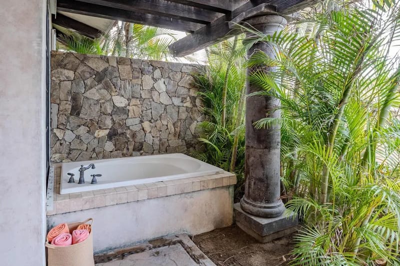 Luxury and Cozy 5BR Villa with Amazing Pool