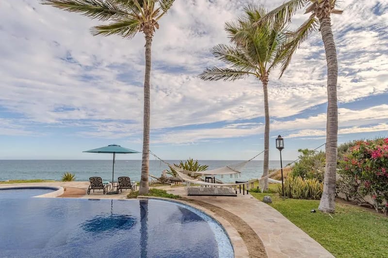 Luxury and Cozy 5BR Villa with Amazing Pool