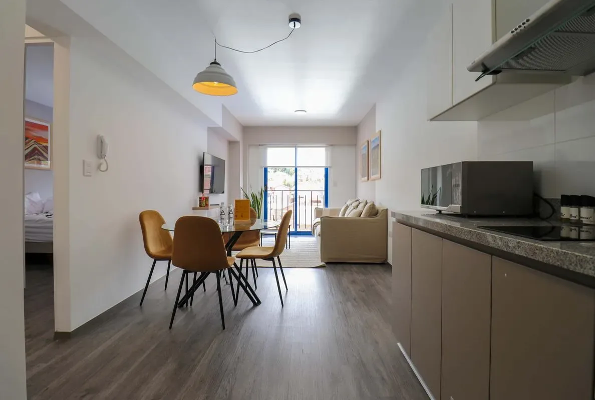 Luminous 1BR in Historic Cusco w/ Balcony