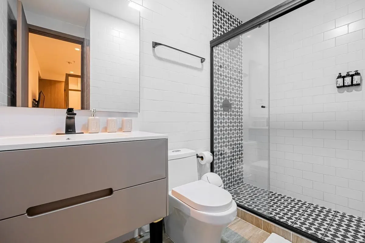 Sophisticated 2BR in Casco Antiguo