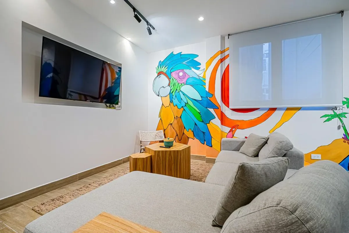Sophisticated 2BR in Casco Antiguo