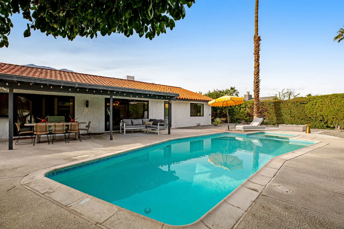 Highball House - 3399