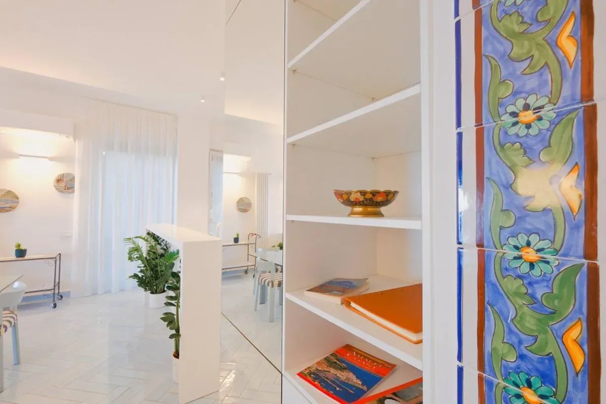 Modern 1BR Suite in Amalfi