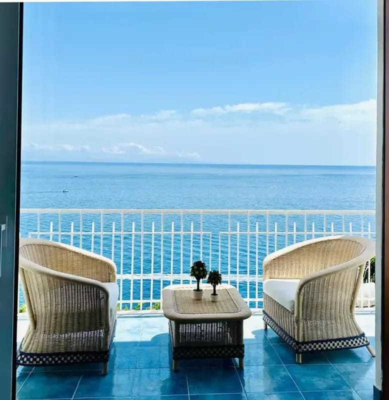 Modern 1BR Suite in Amalfi