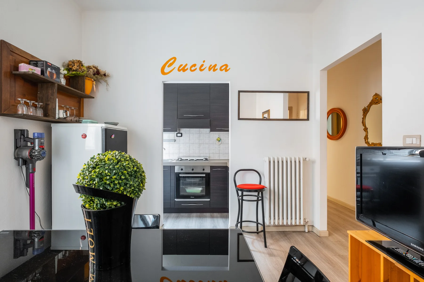 Porta Mascarella Apartment